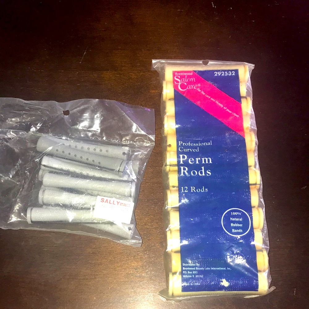 Vintage Perm Rods 22 New Gray and Yellow with Natural Rubber Bands Like New